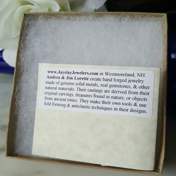 Jayelay Jewelers Pearl Earrings - Picture 3 of 4